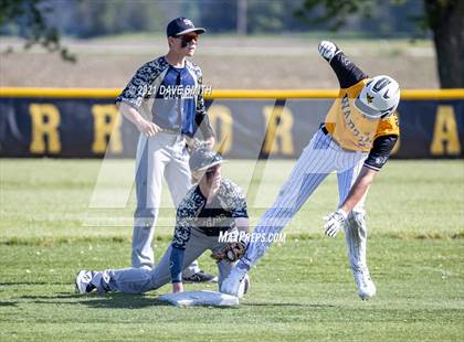 Thumbnail 3 in Sumner-Fredericksburg @ Wapsie Valley photogallery.