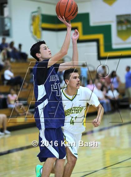 Thumbnail 2 in Camarillo @ Moorpark photogallery.