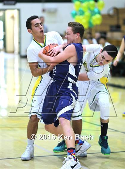 Thumbnail 1 in Camarillo @ Moorpark photogallery.