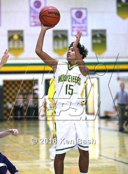 Thumbnail 3 in Camarillo @ Moorpark photogallery.