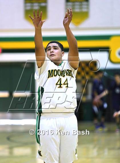 Thumbnail 1 in Camarillo @ Moorpark photogallery.