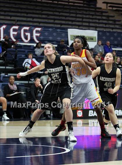Thumbnail 3 in Archbishop Mitty vs. Berkeley (Miramonte Holiday Classic) photogallery.