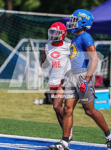 Thumbnail 1 in Tupelo vs Germantown (U of Memphis 7v7) photogallery.