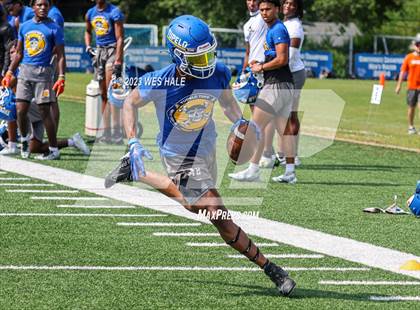 Thumbnail 1 in Tupelo vs Germantown (U of Memphis 7v7) photogallery.