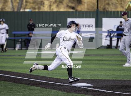 Thumbnail 2 in Dobyns-Bennett @ Elizabethton photogallery.