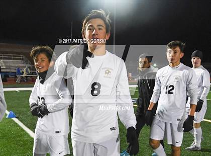 Thumbnail 3 in St. Patrick vs. Freeport (IHSA 2A Super-Sectional) photogallery.