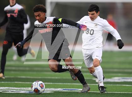 Thumbnail 1 in St. Patrick vs. Freeport (IHSA 2A Super-Sectional) photogallery.