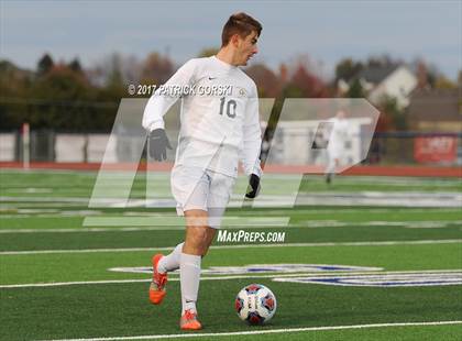 Thumbnail 2 in St. Patrick vs. Freeport (IHSA 2A Super-Sectional) photogallery.