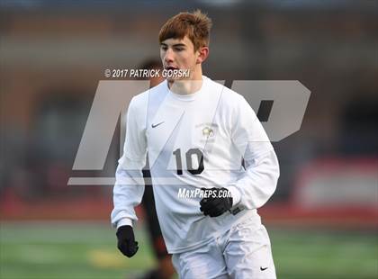Thumbnail 3 in St. Patrick vs. Freeport (IHSA 2A Super-Sectional) photogallery.