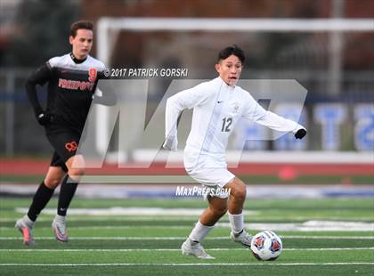 Thumbnail 2 in St. Patrick vs. Freeport (IHSA 2A Super-Sectional) photogallery.