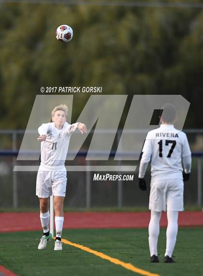 Thumbnail 2 in St. Patrick vs. Freeport (IHSA 2A Super-Sectional) photogallery.