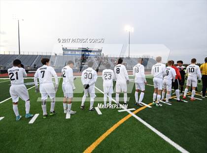 Thumbnail 2 in St. Patrick vs. Freeport (IHSA 2A Super-Sectional) photogallery.