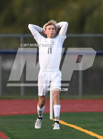 Thumbnail 1 in St. Patrick vs. Freeport (IHSA 2A Super-Sectional) photogallery.