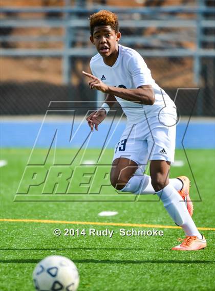 Thumbnail 3 in Castle Park vs. Bonita Vista photogallery.