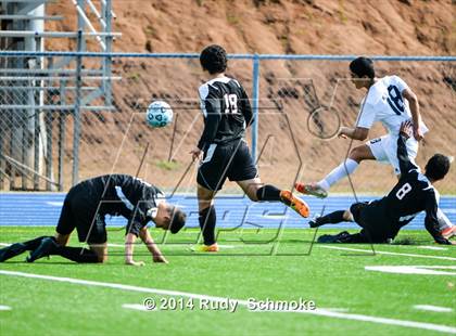 Thumbnail 2 in Castle Park vs. Bonita Vista photogallery.