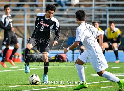 Thumbnail 3 in Castle Park vs. Bonita Vista photogallery.