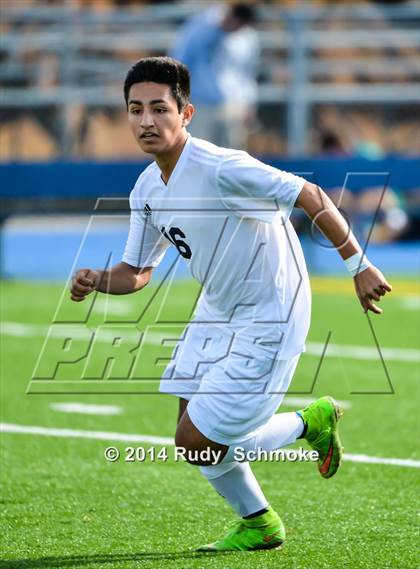 Thumbnail 1 in Castle Park vs. Bonita Vista photogallery.