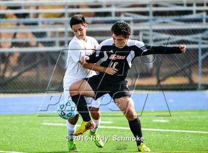 Thumbnail 1 in Castle Park vs. Bonita Vista photogallery.