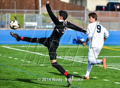 Thumbnail 1 in Castle Park vs. Bonita Vista photogallery.