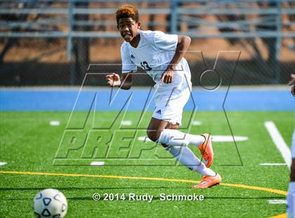 Thumbnail 2 in Castle Park vs. Bonita Vista photogallery.