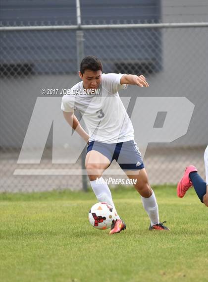 Thumbnail 3 in Roosevelt [Theodore] vs Central Catholic (NEISD Tournament) photogallery.
