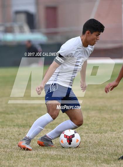Thumbnail 3 in Roosevelt [Theodore] vs Central Catholic (NEISD Tournament) photogallery.