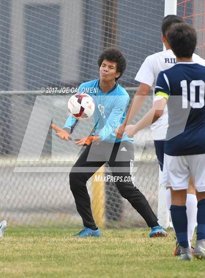 Thumbnail 2 in Roosevelt [Theodore] vs Central Catholic (NEISD Tournament) photogallery.