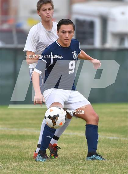 Thumbnail 3 in Roosevelt [Theodore] vs Central Catholic (NEISD Tournament) photogallery.
