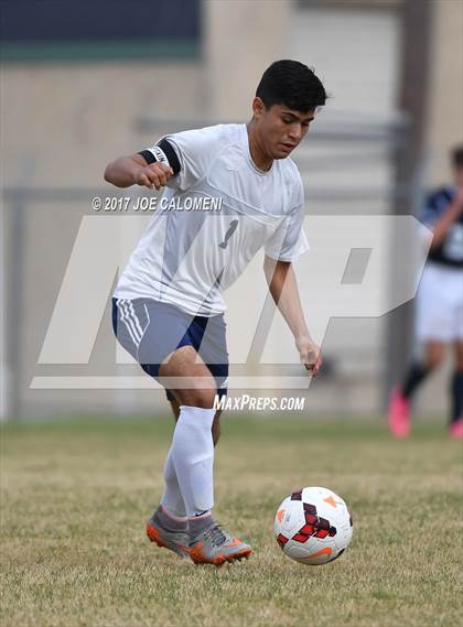 Thumbnail 3 in Roosevelt [Theodore] vs Central Catholic (NEISD Tournament) photogallery.