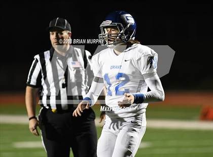 Thumbnail 3 in Grant @ Jesuit (OSAA 6A 1st Round) photogallery.