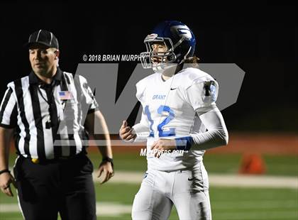 Thumbnail 2 in Grant @ Jesuit (OSAA 6A 1st Round) photogallery.
