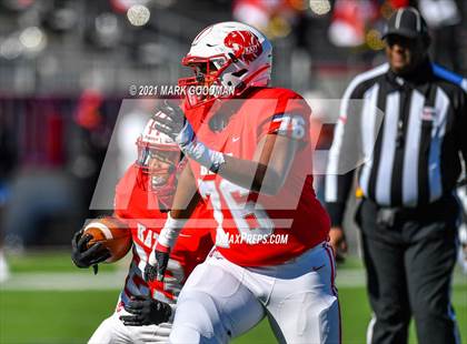 Thumbnail 2 in Clear Falls vs Katy (UIL 6A-D2 Quarterfinal Playoff) photogallery.