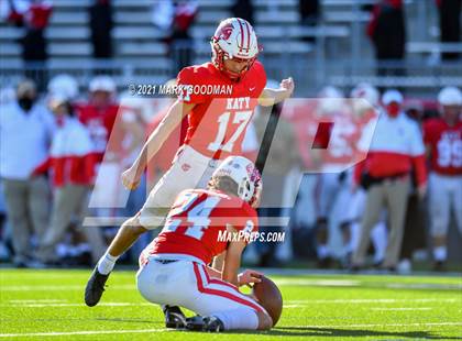 Thumbnail 3 in Clear Falls vs Katy (UIL 6A-D2 Quarterfinal Playoff) photogallery.
