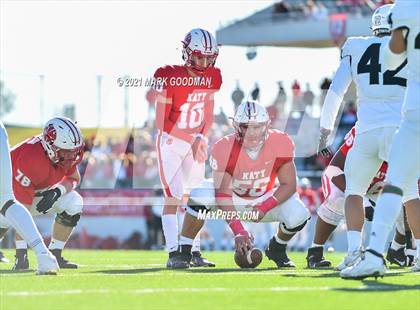 Thumbnail 3 in Clear Falls vs Katy (UIL 6A-D2 Quarterfinal Playoff) photogallery.