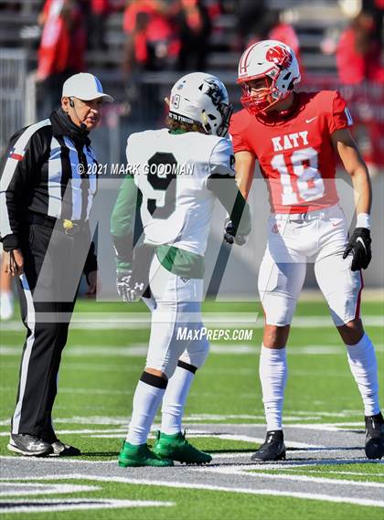 Thumbnail 1 in Clear Falls vs Katy (UIL 6A-D2 Quarterfinal Playoff) photogallery.