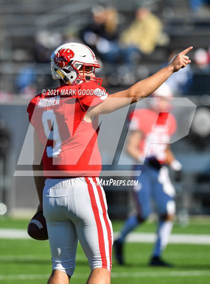 Thumbnail 3 in Clear Falls vs Katy (UIL 6A-D2 Quarterfinal Playoff) photogallery.