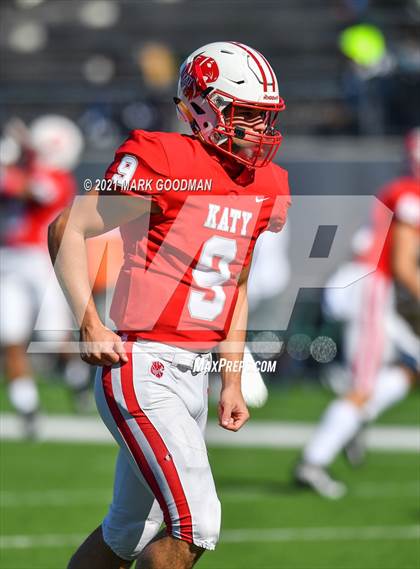 Thumbnail 1 in Clear Falls vs Katy (UIL 6A-D2 Quarterfinal Playoff) photogallery.