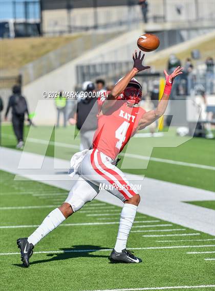 Thumbnail 2 in Clear Falls vs Katy (UIL 6A-D2 Quarterfinal Playoff) photogallery.