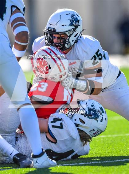 Thumbnail 2 in Clear Falls vs Katy (UIL 6A-D2 Quarterfinal Playoff) photogallery.