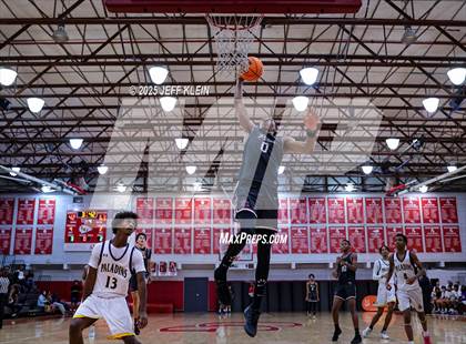 Thumbnail 3 in Pines Charter vs South Plantation (Sunshine State Preseason Classic) photogallery.