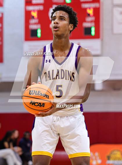 Thumbnail 2 in Pines Charter vs South Plantation (Sunshine State Preseason Classic) photogallery.