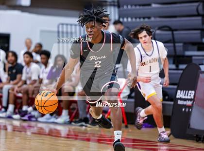 Thumbnail 2 in Pines Charter vs South Plantation (Sunshine State Preseason Classic) photogallery.