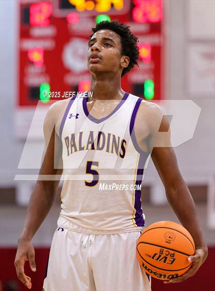 Thumbnail 1 in Pines Charter vs South Plantation (Sunshine State Preseason Classic) photogallery.