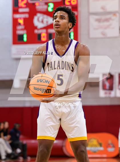 Thumbnail 3 in Pines Charter vs South Plantation (Sunshine State Preseason Classic) photogallery.