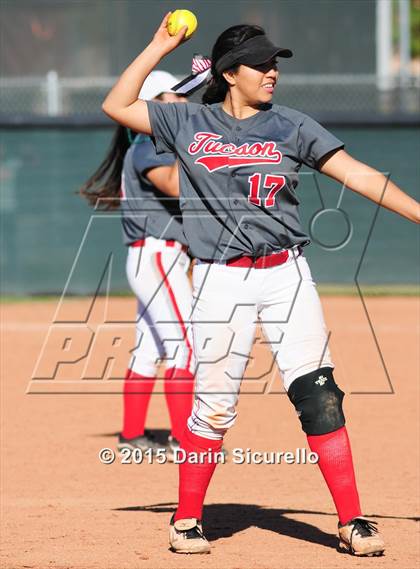 Thumbnail 2 in Ironwood Ridge vs. Tucson High Magnet School photogallery.