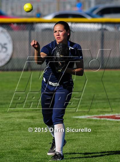 Thumbnail 3 in Ironwood Ridge vs. Tucson High Magnet School photogallery.