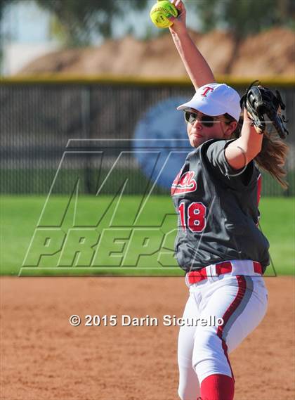 Thumbnail 2 in Ironwood Ridge vs. Tucson High Magnet School photogallery.