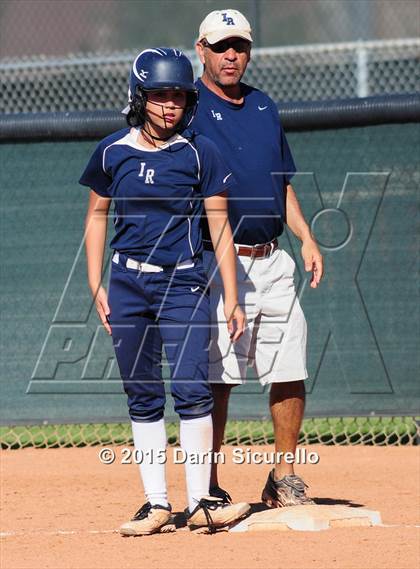 Thumbnail 2 in Ironwood Ridge vs. Tucson High Magnet School photogallery.