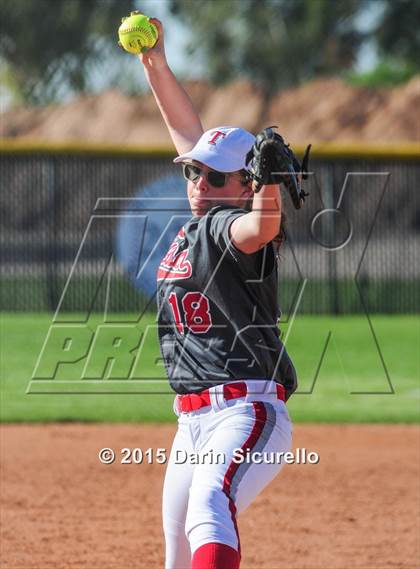 Thumbnail 1 in Ironwood Ridge vs. Tucson High Magnet School photogallery.