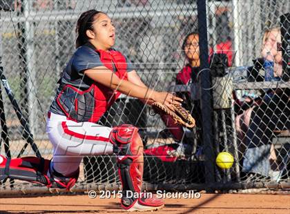 Thumbnail 3 in Ironwood Ridge vs. Tucson High Magnet School photogallery.